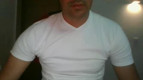 geronimo_2 online show from April 8, 2026, 4:18 pm