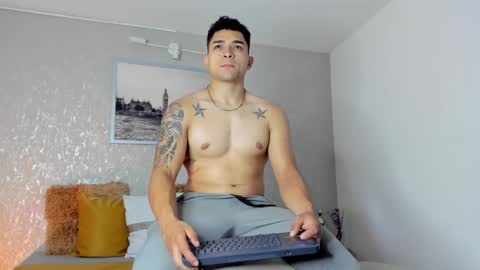 Snapshot of gerson_zt chatting on September 24, 2025, 12:03 am im Gerson online show from September 24, 2025, 12:03 am