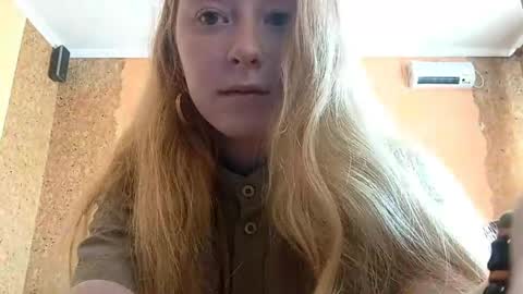 Snapshot of gertrudisturbe chatting on May 2, 2026, 11:10 pm Kate online show from May 2, 2026, 11:10 pm