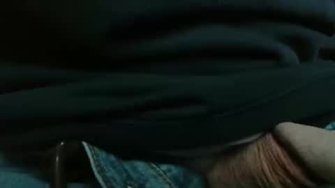 Snapshot of gettingstiff chatting on September 18, 2025, 1:35 pm gettingstiff online show from September 18, 2025, 1:35 pm