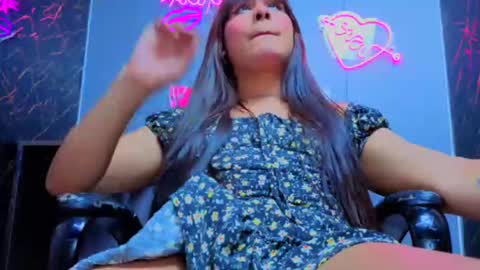 gewn2004 online show from November 7, 2025, 2:00 am