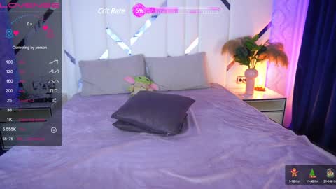 Snapshot of gfoxie chatting on December 8, 2024, 4:50 pm Ur Foxie online show from December 8, 2024, 4:50 pm