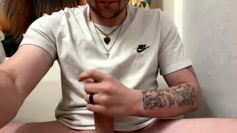 ggking12345 online show from April 30, 2026, 5:03 am