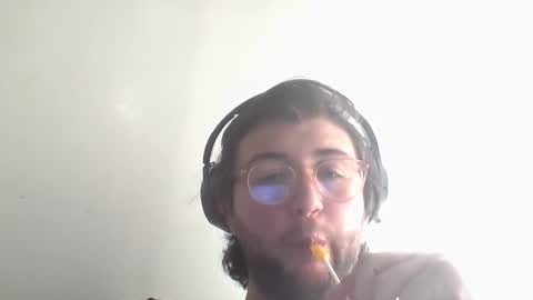 Snapshot of ghardh3 chatting on December 3, 2024, 10:40 pm ghardh3 online show from December 3, 2024, 10:40 pm