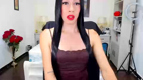 gia gmz online show from September 9, 2025, 3:55 pm