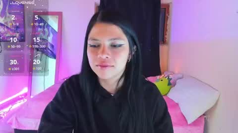 Snapshot of gia_contii chatting on July 11, 2026, 12:35 am giaaaa online show from July 11, 2026, 12:35 am