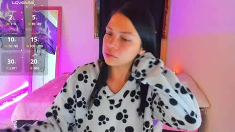 Snapshot of gia_contii chatting on July 17, 2026, 10:33 am giaaaa online show from July 17, 2026, 10:33 am