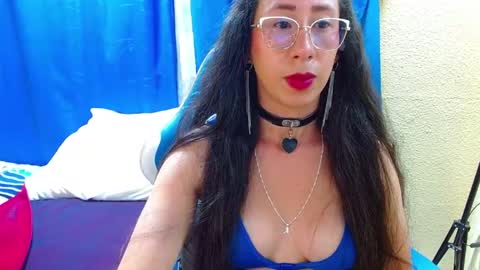Snapshot of gia_leinn chatting on June 4, 2026, 11:00 pm Gia online show from June 4, 2026, 11:00 pm