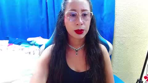 Snapshot of gia_leinn chatting on July 18, 2026, 6:23 pm Gia online show from July 18, 2026, 6:23 pm