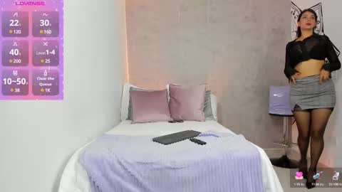 Gia online show from February 25, 2025, 12:34 pm