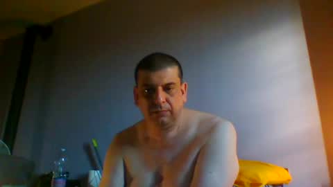 Snapshot of giaco1982 chatting on June 25, 2026, 5:07 am samuel online show from June 25, 2026, 5:07 am