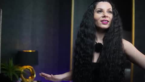  Gia  online show from January 15, 2026, 9:29 pm