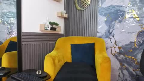 Snapshot of gianellacox chatting on February 4, 2026, 1:06 pm online show from February 4, 2026, 1:06 pm