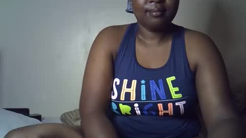 Giannah online show from November 13, 2025, 3:38 am