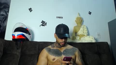 Snapshot of gianni_donato95 chatting on September 26, 2025, 9:30 pm Dilan online show from September 26, 2025, 9:30 pm