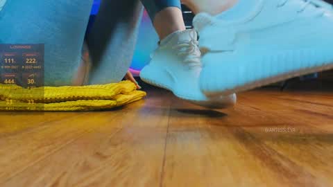 Eva online show from January 31, 2025, 2:49 pm