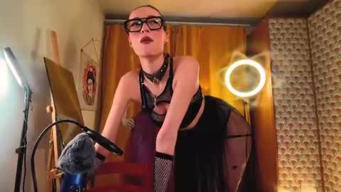 Eva online show from July 10, 2026, 6:21 pm