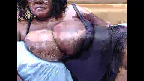 gianttitts online show from March 27, 2026, 8:08 pm