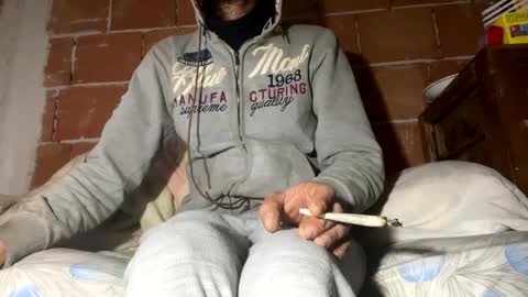 Snapshot of gicobest chatting on December 8, 2024, 4:14 am Corrado online show from December 8, 2024, 4:14 am