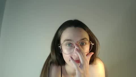 Snapshot of gigi_nix chatting on December 7, 2024, 9:17 am Gigi online show from December 7, 2024, 9:17 am