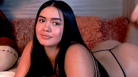 Snapshot of gigi_wilden chatting on January 27, 2025, 2:35 pm gigi wilden online show from January 27, 2025, 2:35 pm