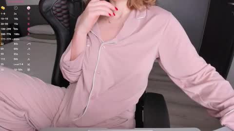 gigihadd online show from February 13, 2026, 12:12 pm