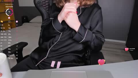 gigihadd online show from March 2, 2026, 4:14 pm