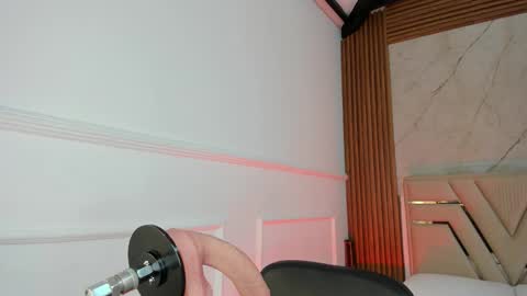 Gigi Doll online show from March 25, 2026, 11:38 am