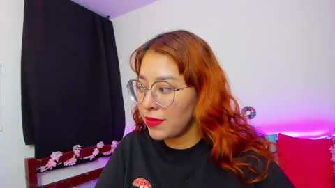 gigimooon online show from September 16, 2025, 2:12 am