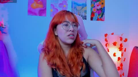 Snapshot of gigimooon chatting on April 30, 2026, 1:28 pm gigimooon online show from April 30, 2026, 1:28 pm