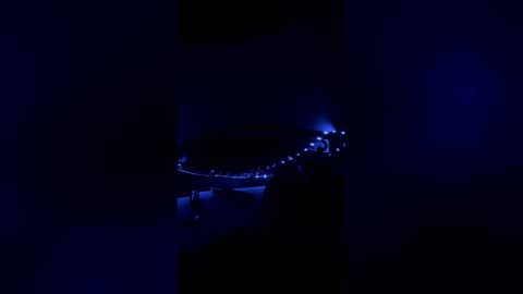 gilbertosoriano199 online show from April 14, 2026, 7:14 am