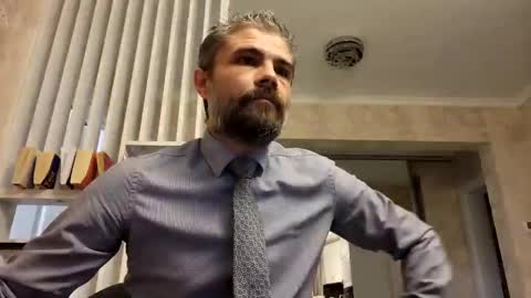 Snapshot of gindrie chatting on January 30, 2025, 5:41 am Gabriel online show from January 30, 2025, 5:41 am