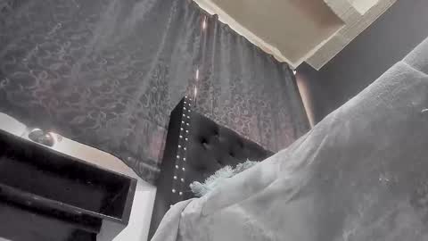 Miss online show from January 9, 2026, 8:21 pm