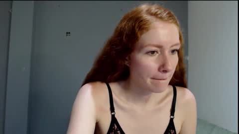 Ginger online show from October 24, 2025, 11:45 pm