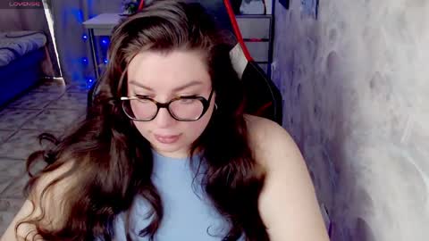 Snapshot of ginger_grayy chatting on May 20, 2026, 7:47 am Alexa here online show from May 20, 2026, 7:47 am