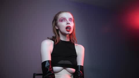        im expecting 350 thumbs up on my altar   online show from January 11, 2025, 1:16 am