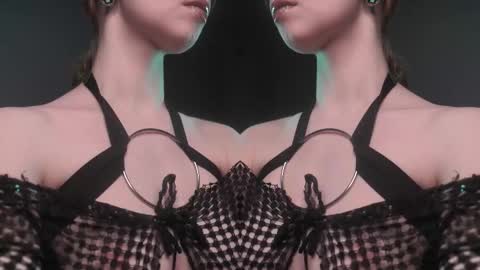        im expecting 350 thumbs up on my altar   online show from December 17, 2025, 10:16 pm