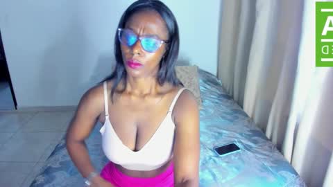  Diana   online show from October 22, 2025, 12:16 pm