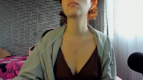 Ginger online show from March 25, 2026, 3:29 pm