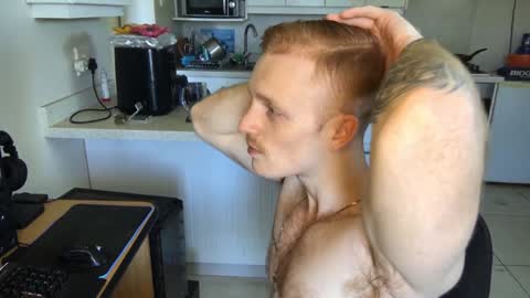 Snapshot of gingerboy_69 chatting on January 17, 2025, 12:31 pm Jay online show from January 17, 2025, 12:31 pm