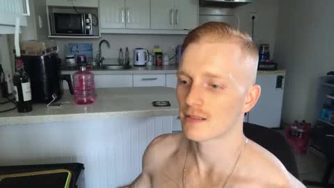 Snapshot of gingerboy_69 chatting on February 13, 2025, 2:20 pm Jay online show from February 13, 2025, 2:20 pm