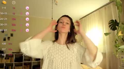 Snapshot of gingerbread__house chatting on June 24, 2026, 6:29 pm Vasilisa online show from June 24, 2026, 6:29 pm