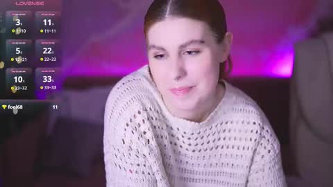 Snapshot of gingerrpink chatting on December 21, 2025, 8:16 pm Ginger Pink online show from December 21, 2025, 8:16 pm