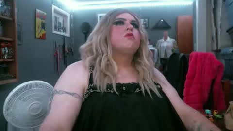 Snapshot of ginny_dominatrix chatting on February 8, 2026, 1:53 am ginny ray online show from February 8, 2026, 1:53 am