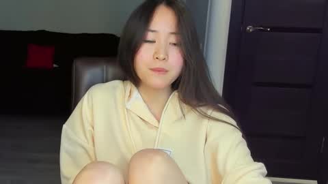 Snapshot of ginnycherry chatting on February 13, 2025, 1:48 pm Ginny online show from February 13, 2025, 1:48 pm