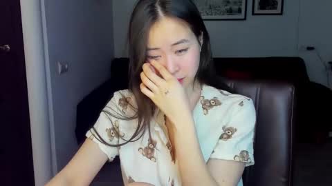 Snapshot of ginnycherry chatting on February 22, 2025, 12:49 am Ginny online show from February 22, 2025, 12:49 am