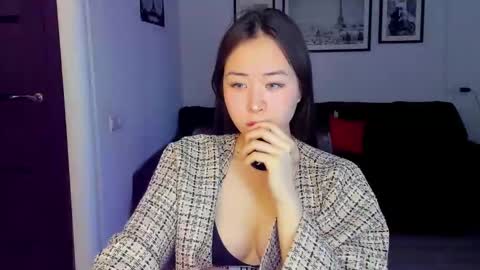 Snapshot of ginnycherry chatting on February 25, 2025, 10:58 am Ginny online show from February 25, 2025, 10:58 am