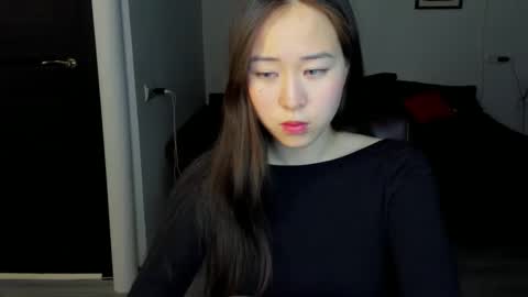 Snapshot of ginnycherry chatting on March 4, 2025, 6:29 pm Ginny online show from March 4, 2025, 6:29 pm