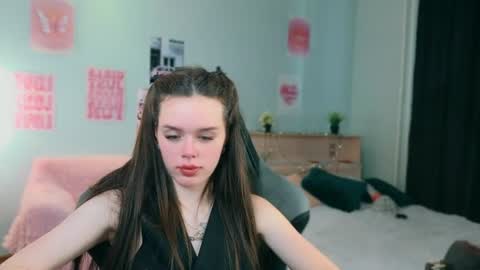 Ginny online show from June 23, 2026, 4:38 pm