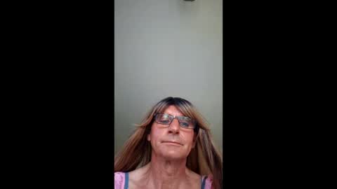 Snapshot of gino070 chatting on June 1, 2026, 6:53 pm gino070 online show from June 1, 2026, 6:53 pm